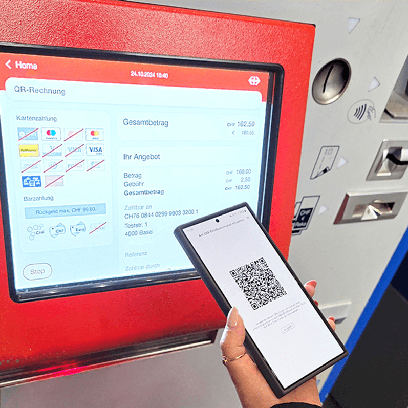 Verser de l'argent liquide sur le compte Zak aux distributeurs de billets CFF en toute simplicité avec le code QR CFF dans Zak.